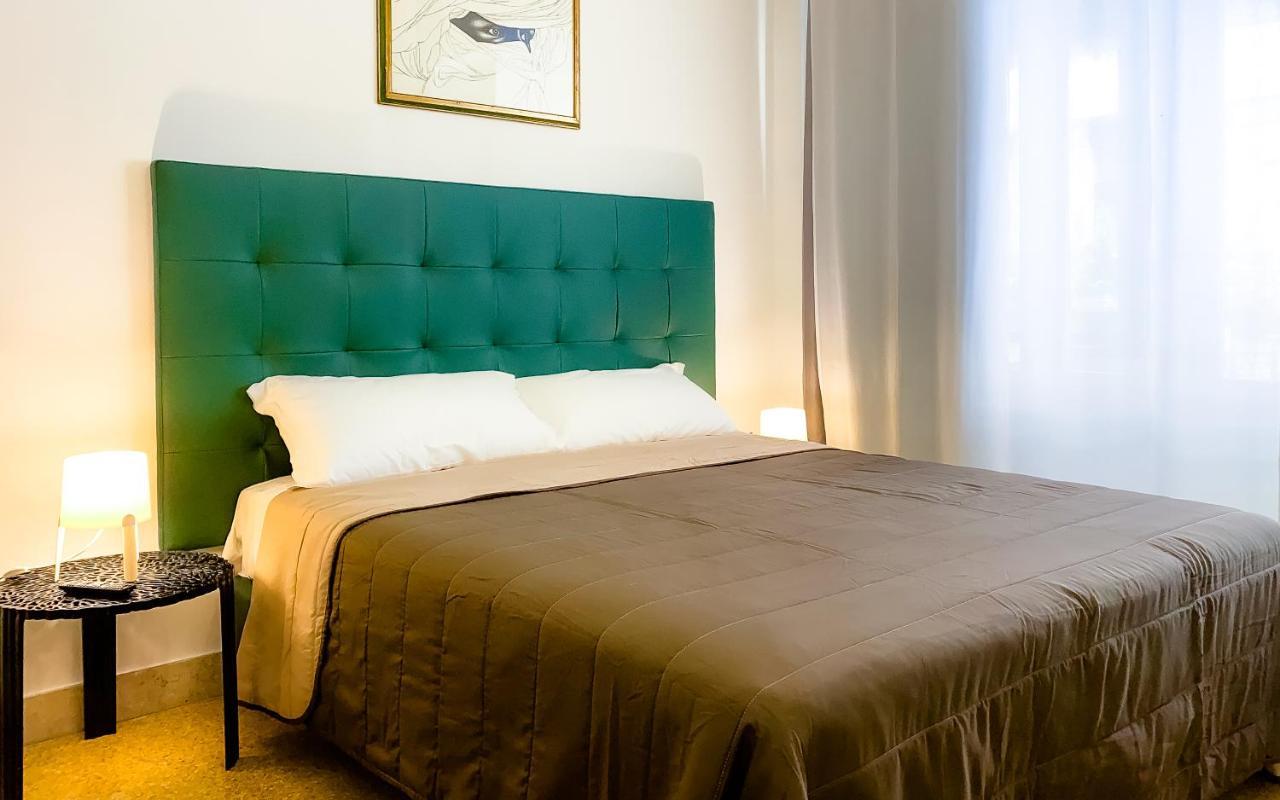 Apartment In Center
